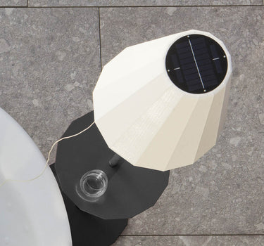 Helga Solar Stehlampe