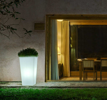 BLUMENKASTEN QUADRATISCH MIT LICHT MELISA 40