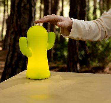 Tischlampe PANCHITO lindgrün