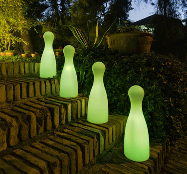 LAMPE IN FORM EINES KEGELS - POL