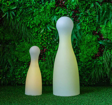 LAMPE IN FORM EINES KEGELS - POL